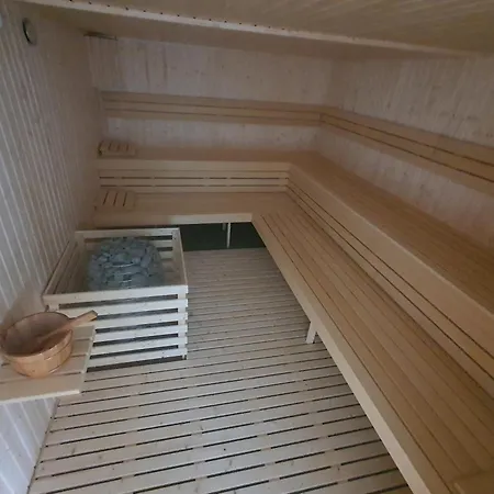 Promil Spa, Basen, Sauna, Jacuzzi I Silownia * Dziwnow