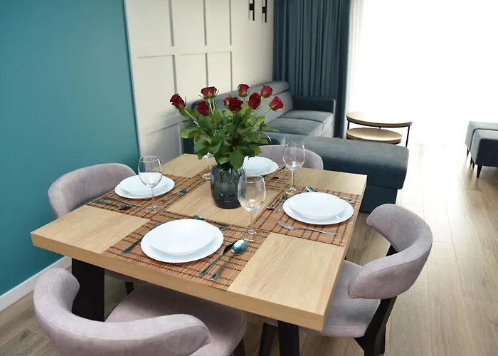 Promil Spa, Basen, Sauna, Jacuzzi I Silownia *